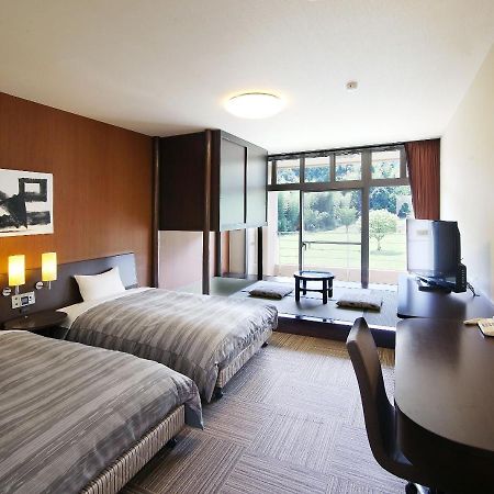 Route Inn Grantia Fukuoka Miyawaka - Wakita Onsen Екстериор снимка