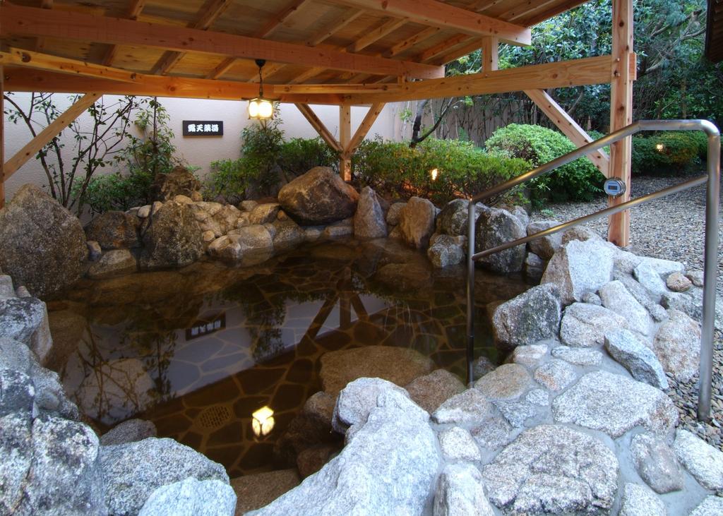 Route Inn Grantia Fukuoka Miyawaka - Wakita Onsen Екстериор снимка