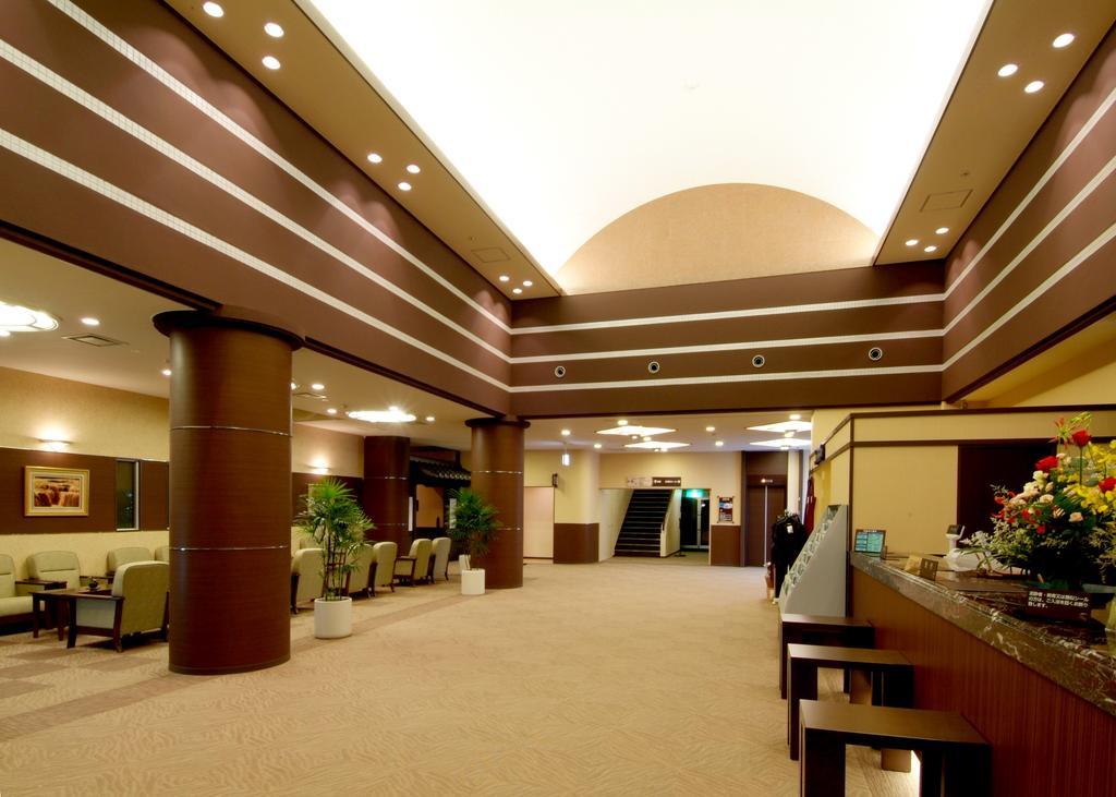 Route Inn Grantia Fukuoka Miyawaka - Wakita Onsen Екстериор снимка